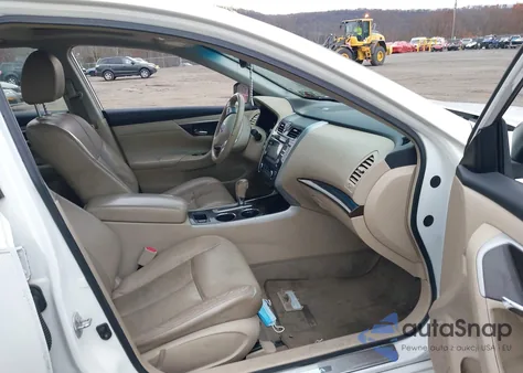 2013 Nissan Altima 2.5 Sl z USA, uszkodzony, nr VIN 1N4AL3AP7DC162811